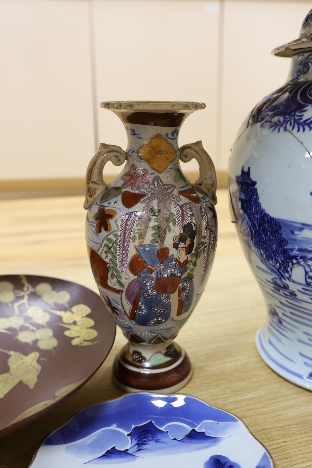 A large Chinese blue and white baluster jar and cover (a.f.) and four other Oriental items. Tallest 45cm